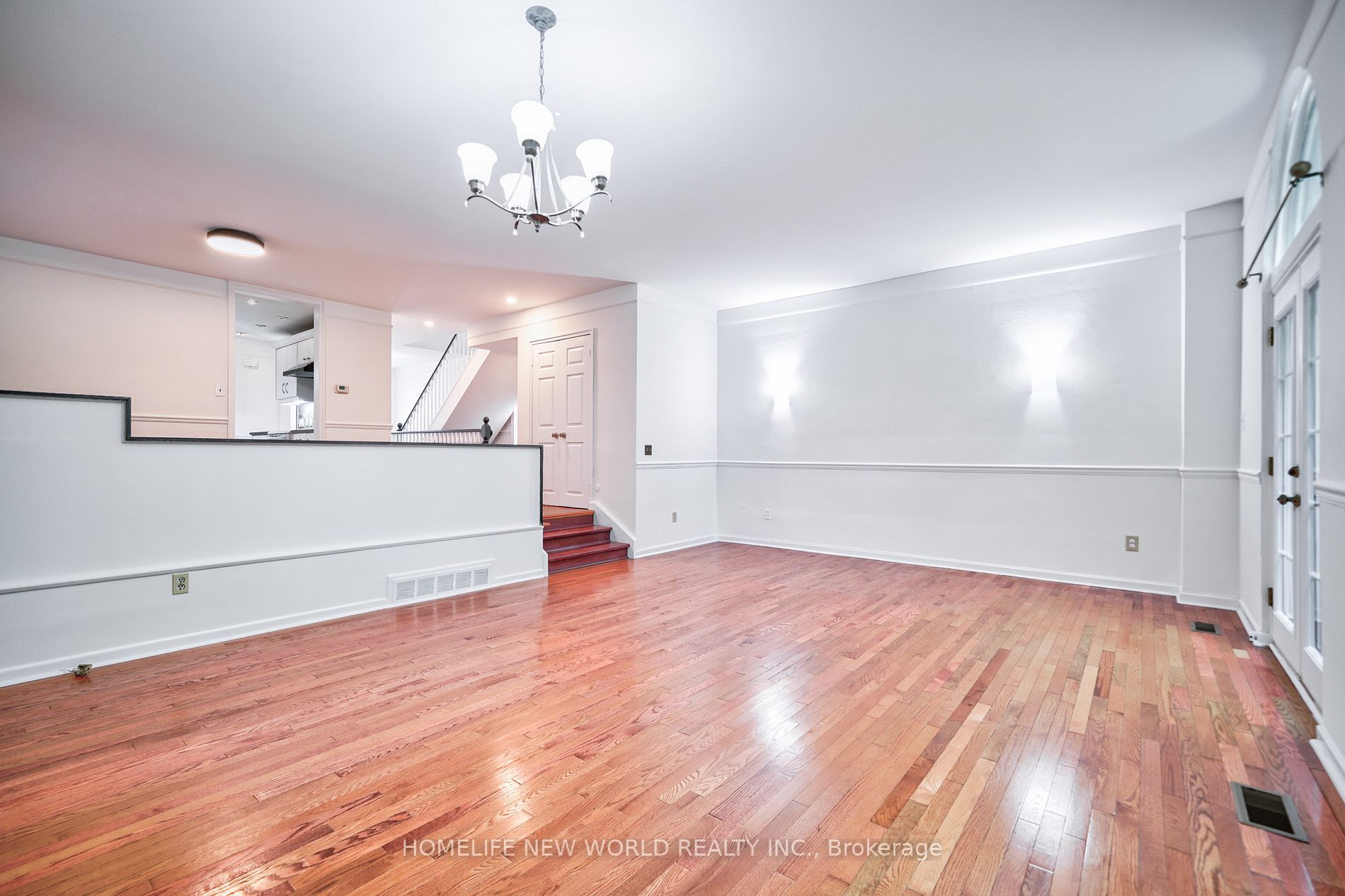 91 Elmsthorpe Ave