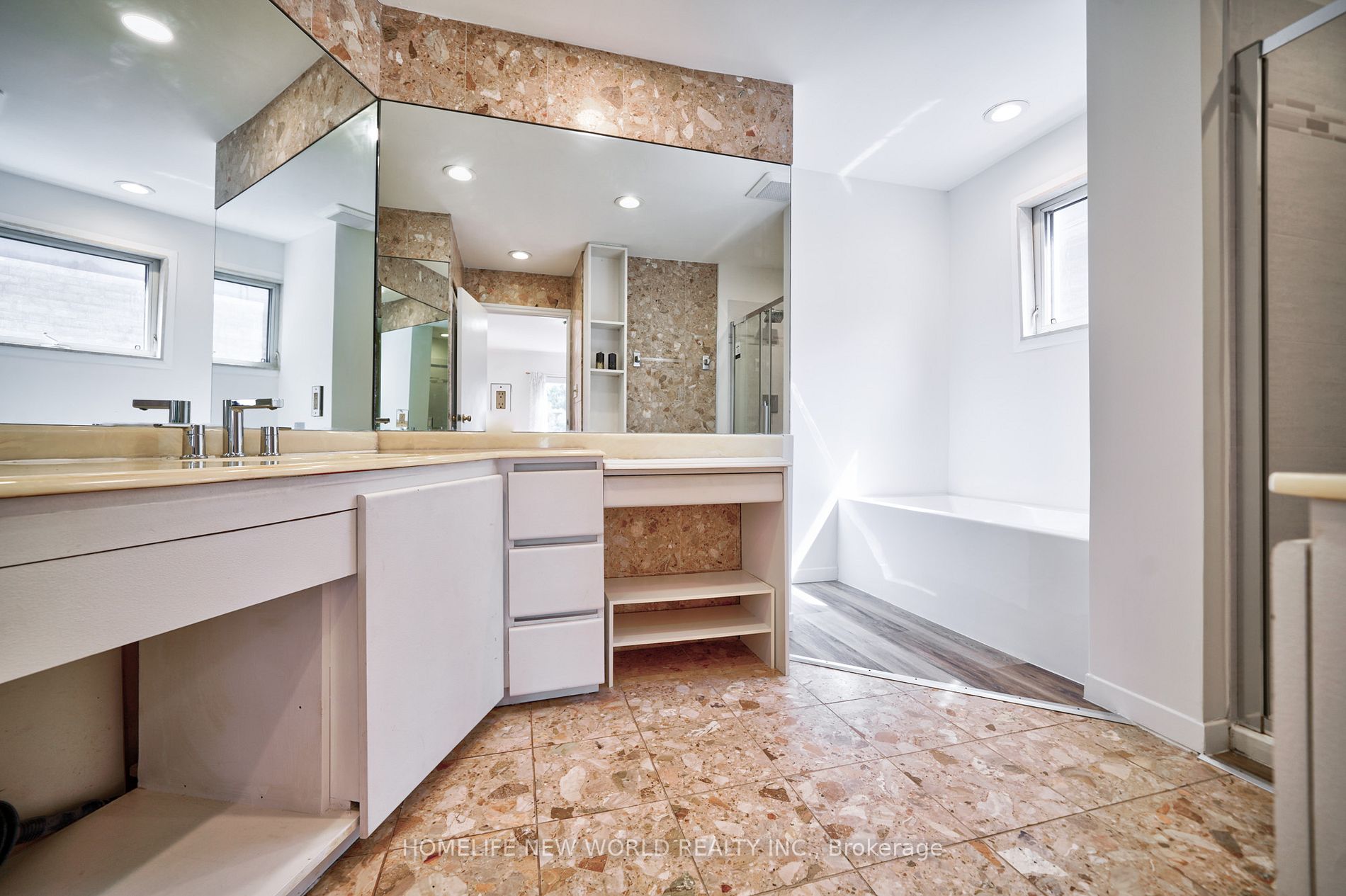 91 Elmsthorpe Ave