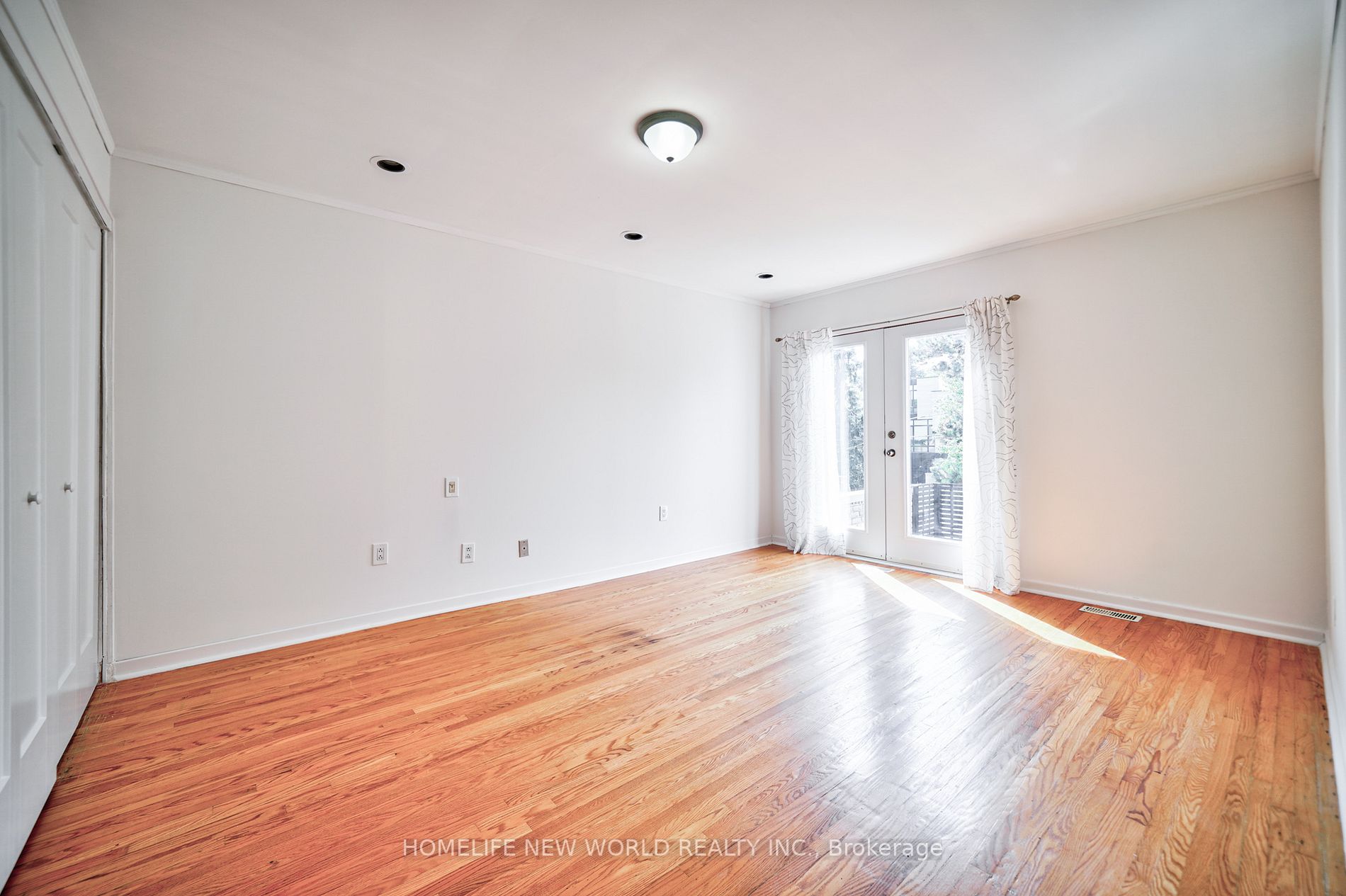 91 Elmsthorpe Ave