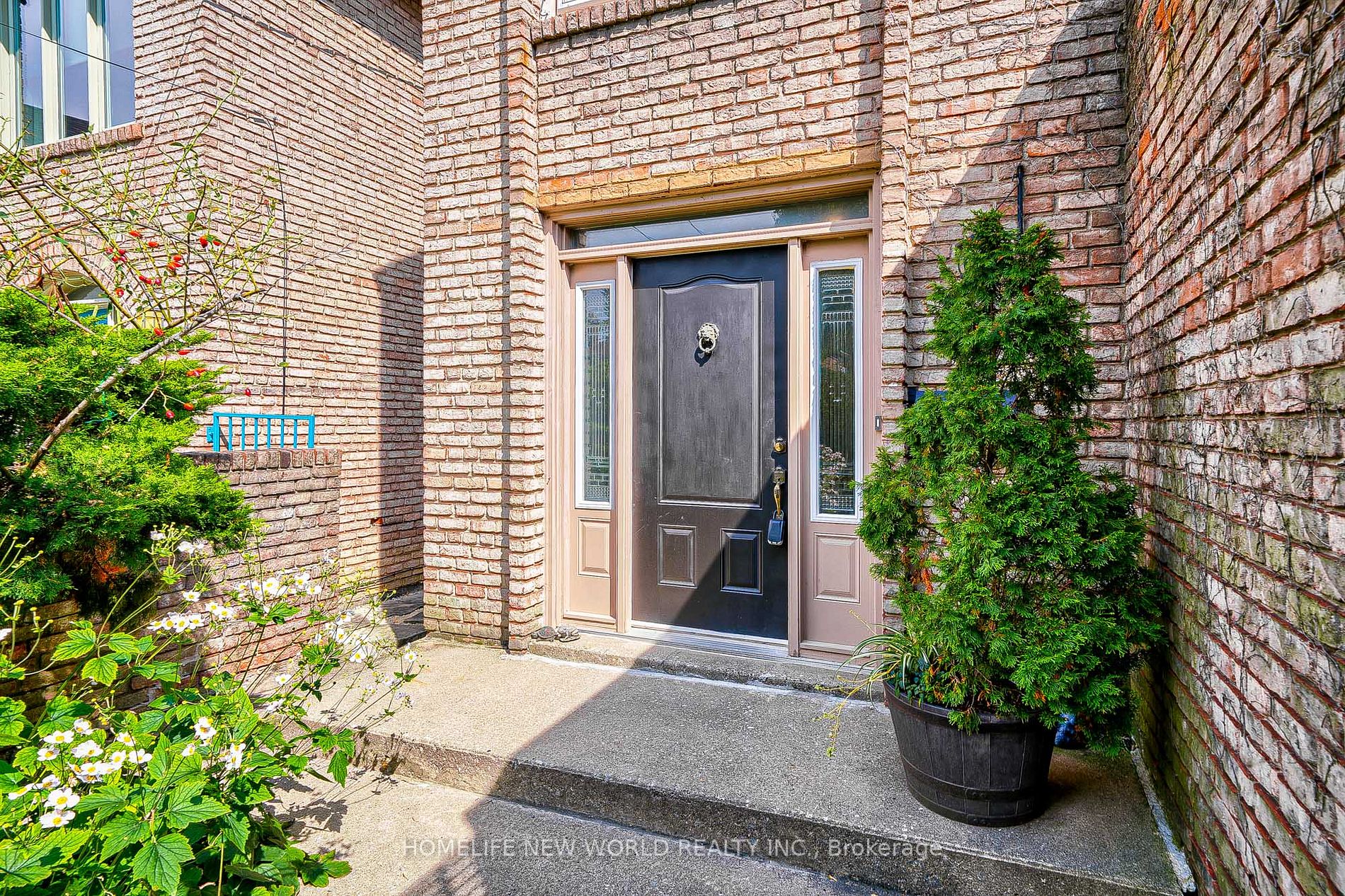 91 Elmsthorpe Ave
