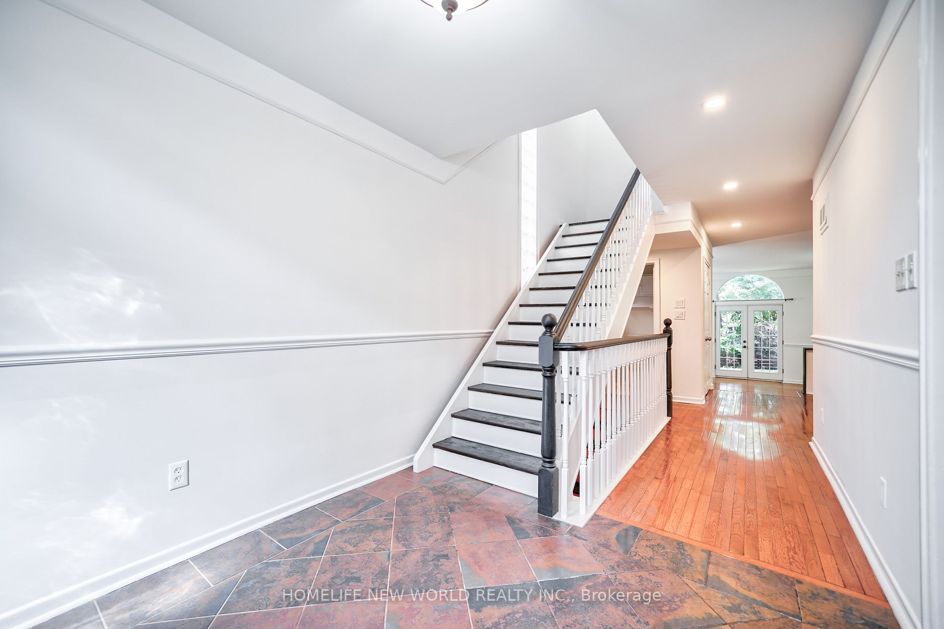91 Elmsthorpe Ave