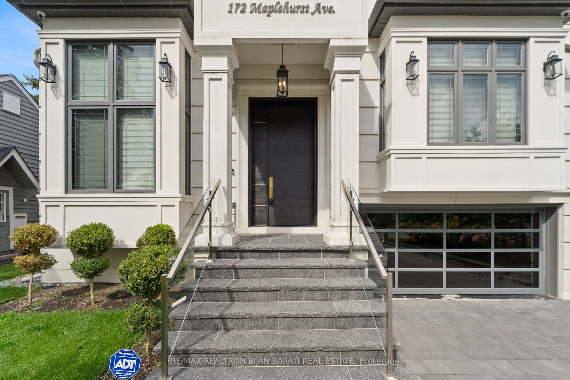 172 Maplehurst Avenue