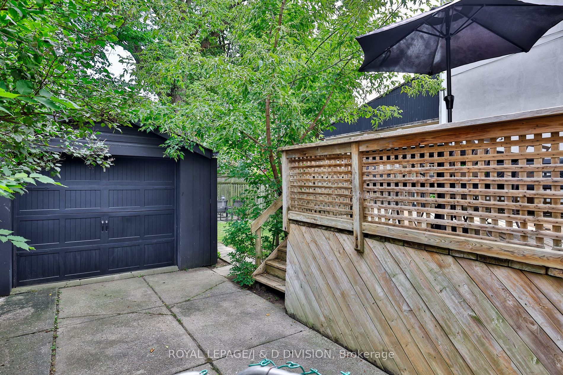 121 Glenforest Rd