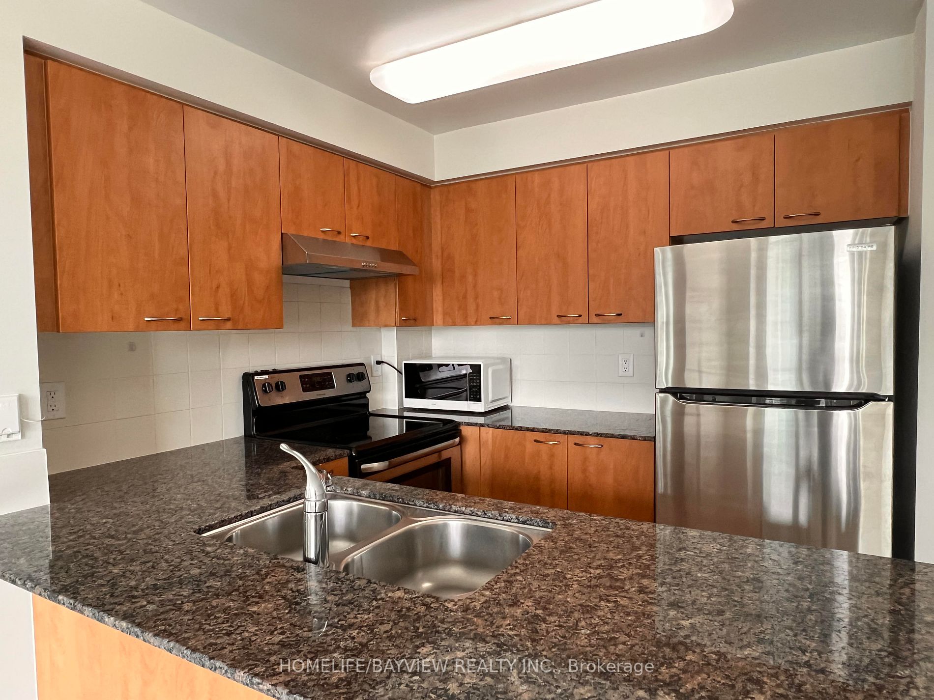 503 Beecroft Rd, #Lph08