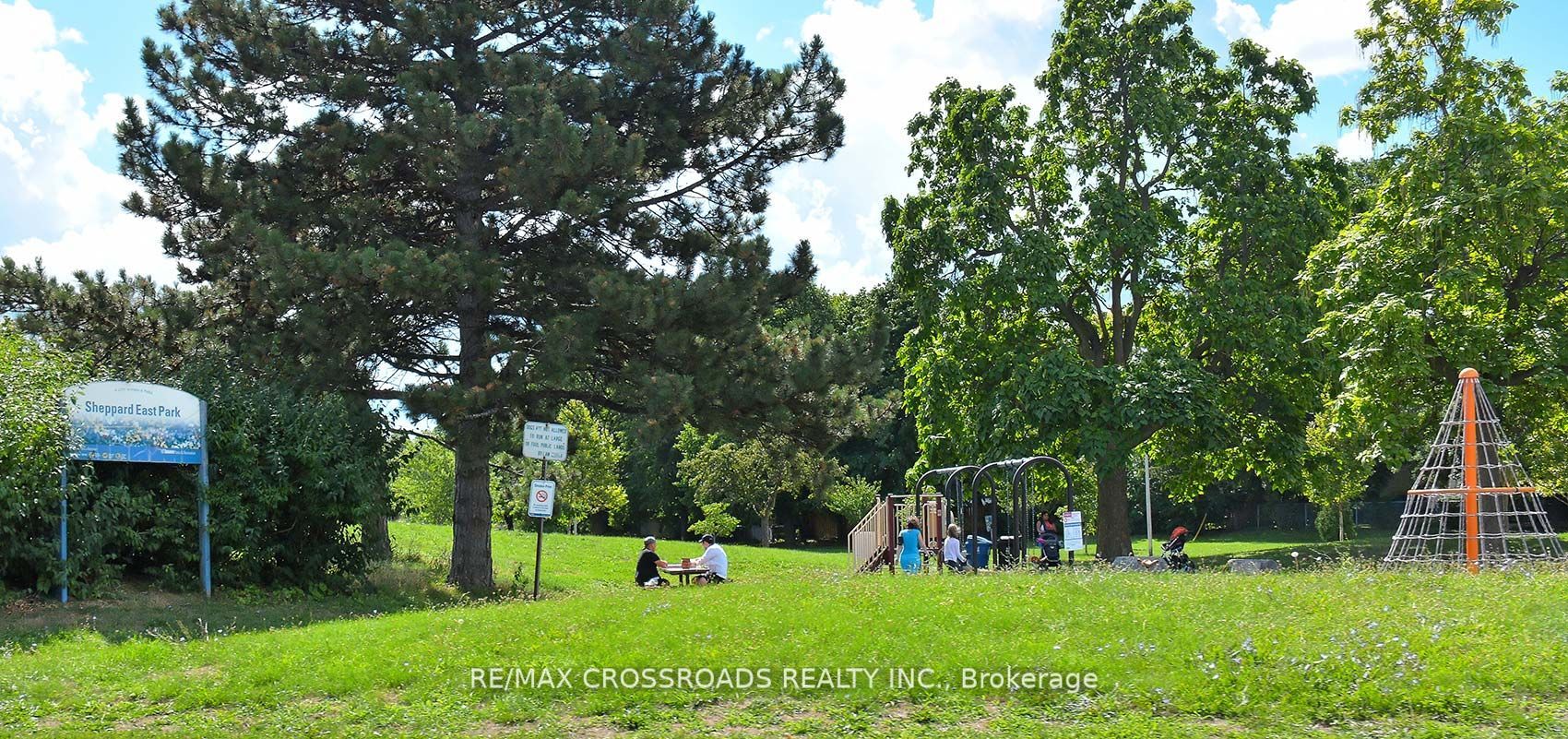 30 Fashion Roseway, #110E