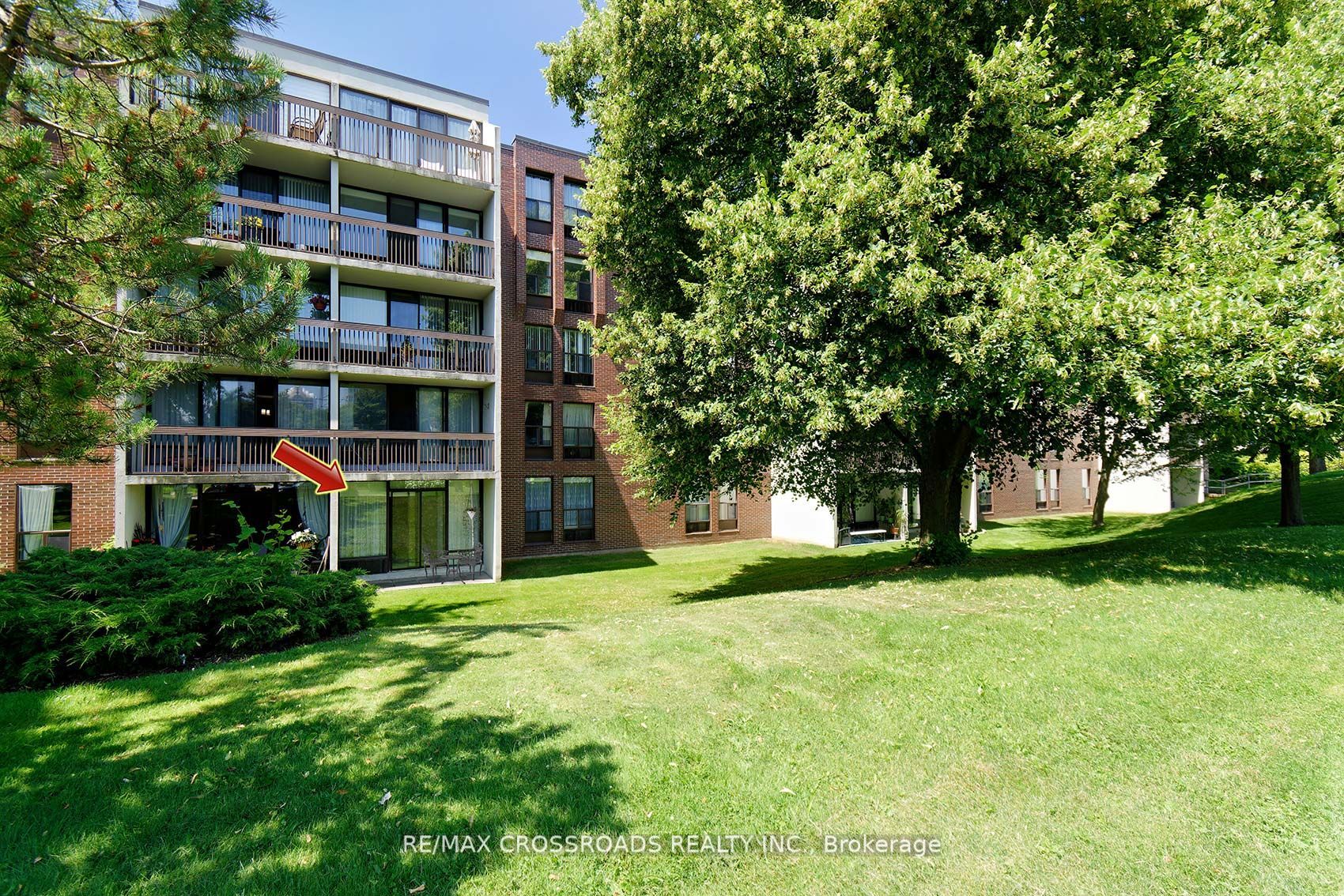 30 Fashion Roseway, #110E
