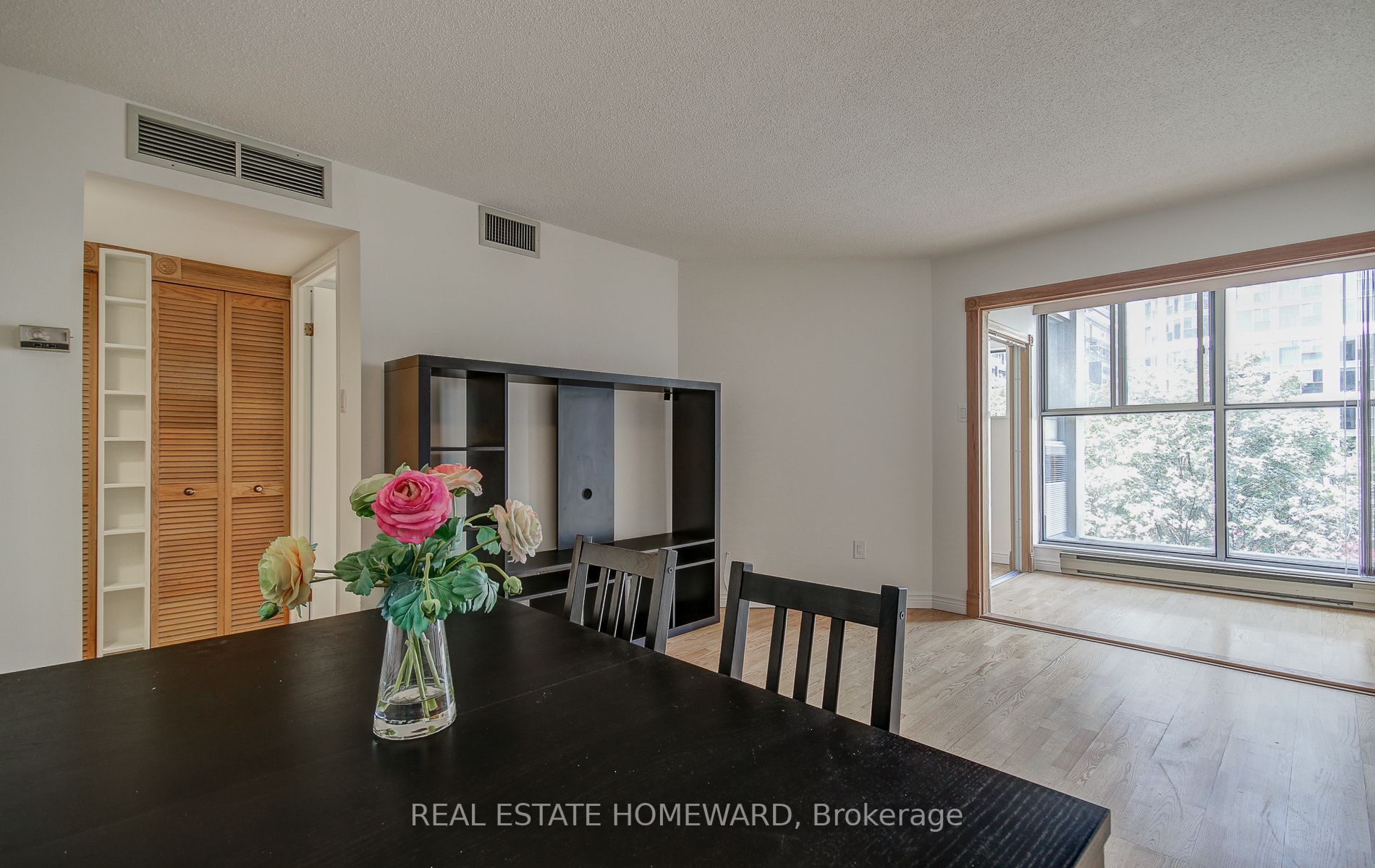 65 Scadding Ave, #505