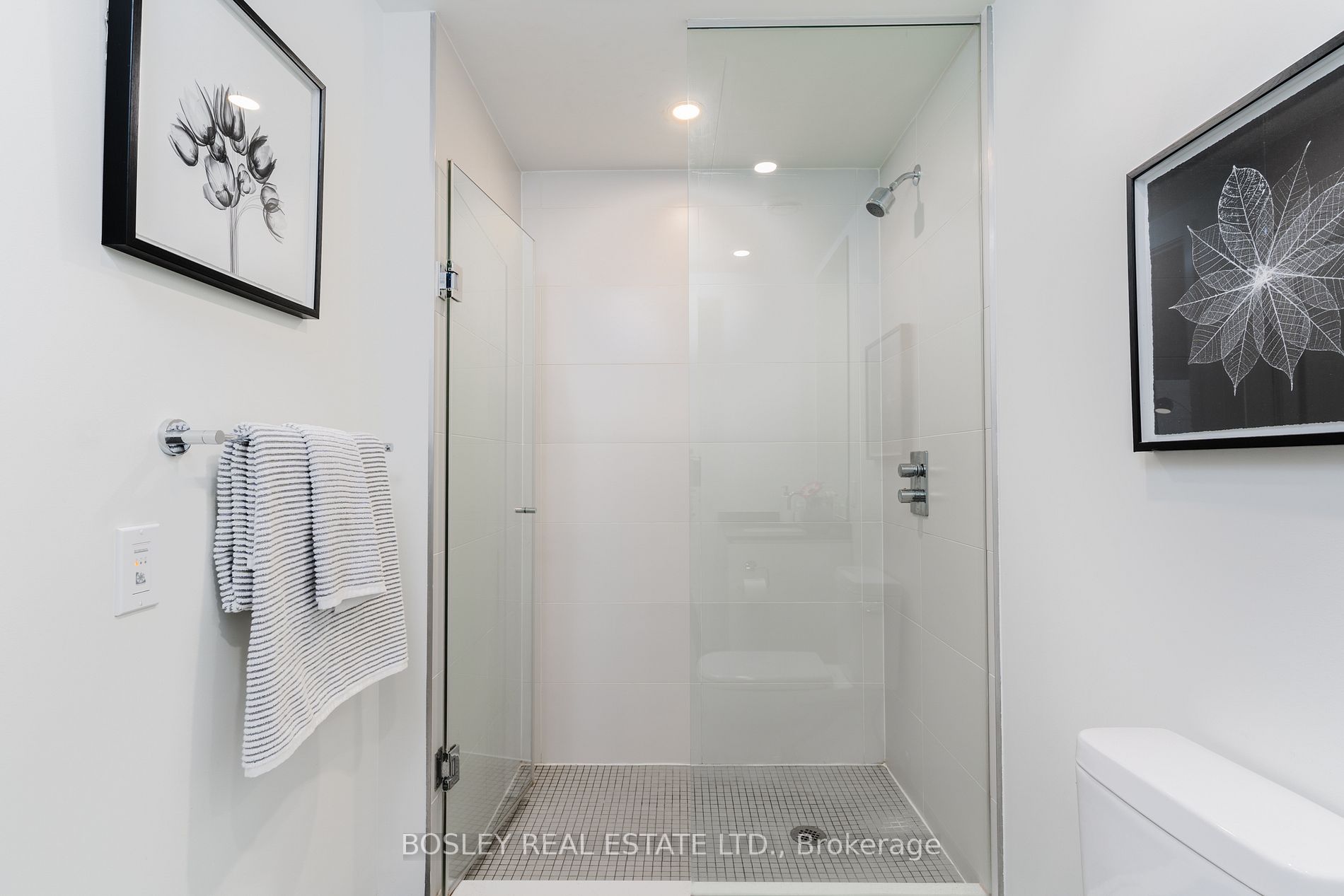60 Colborne St, #312