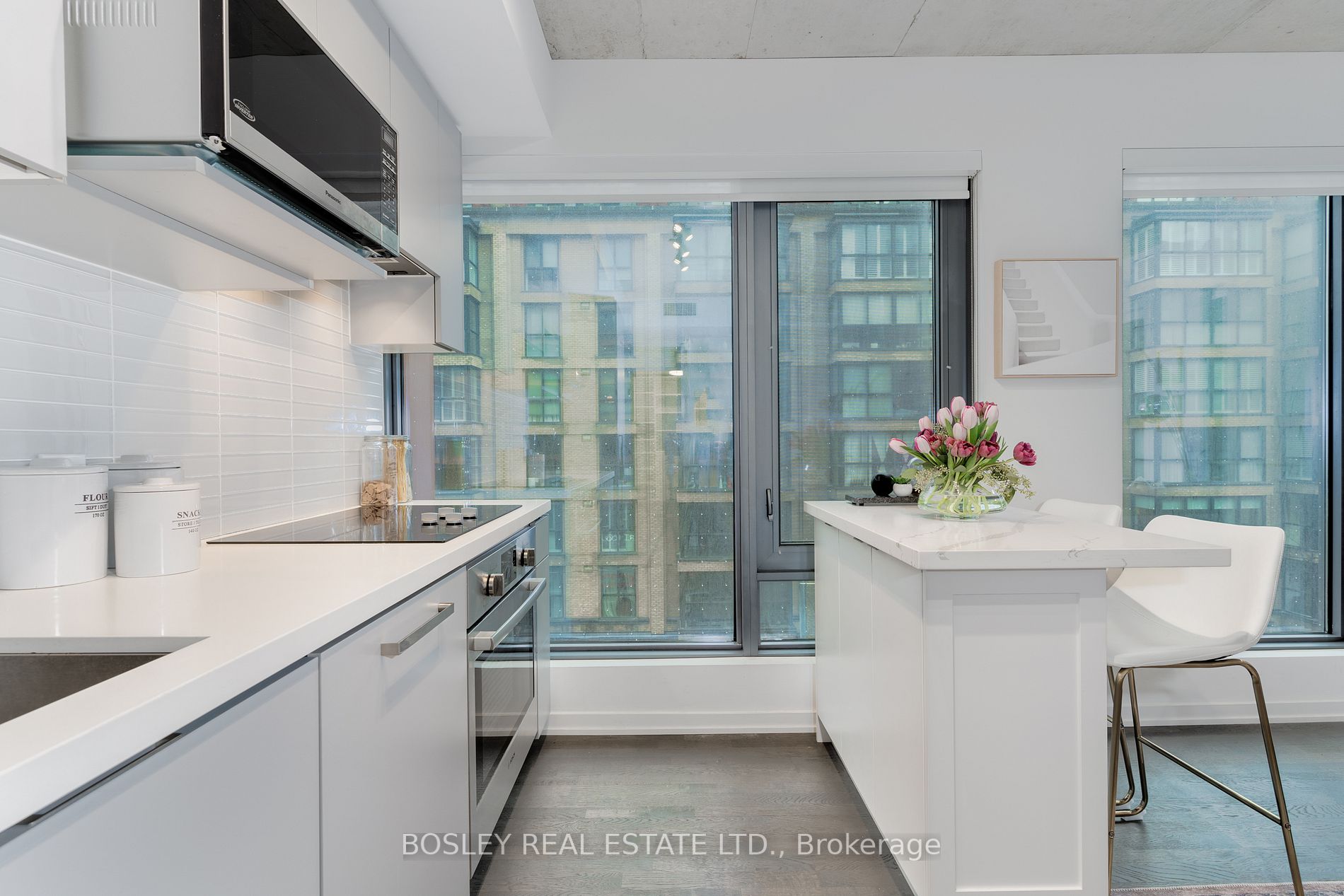 60 Colborne St, #312