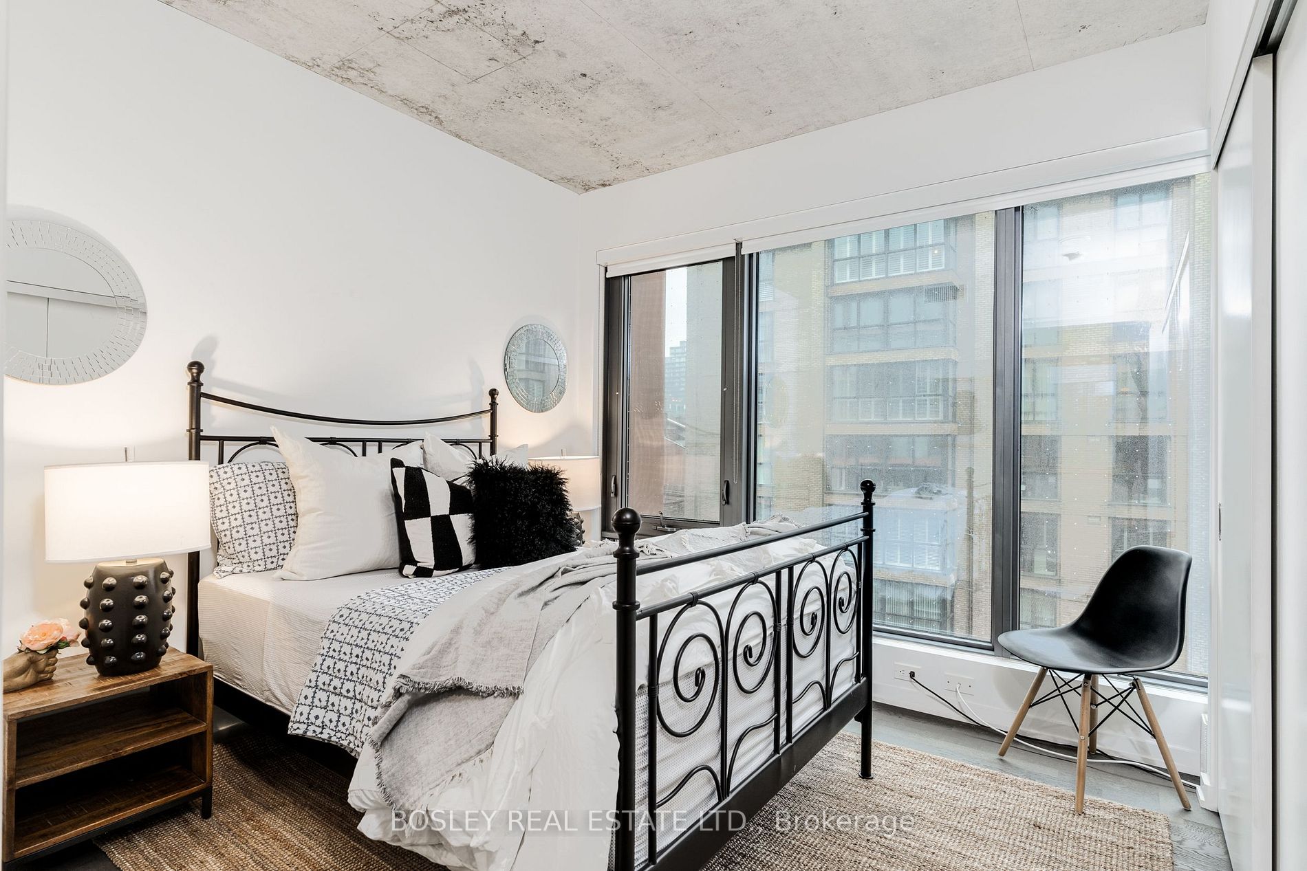 60 Colborne St, #312