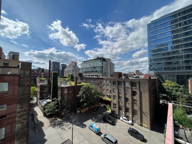 108 Peter Street, #625
