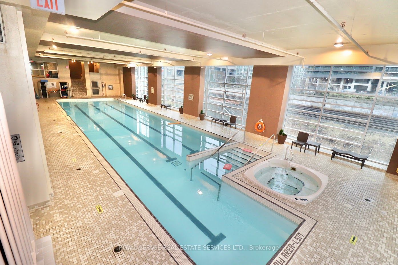 397 Front Street N, #1806