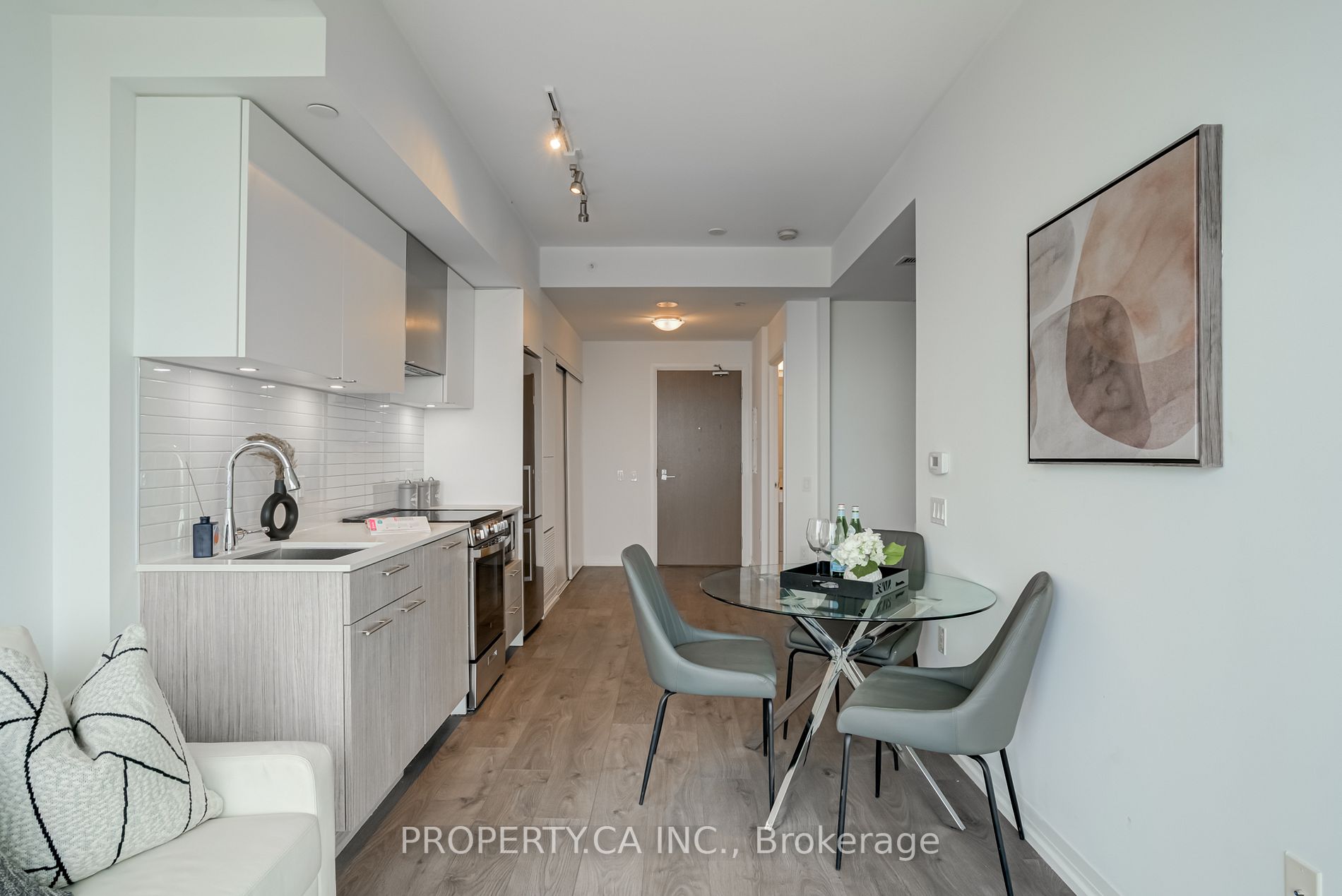 251 Jarvis St, #Ph14