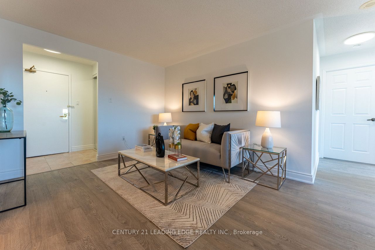 887 Bay St, #1508