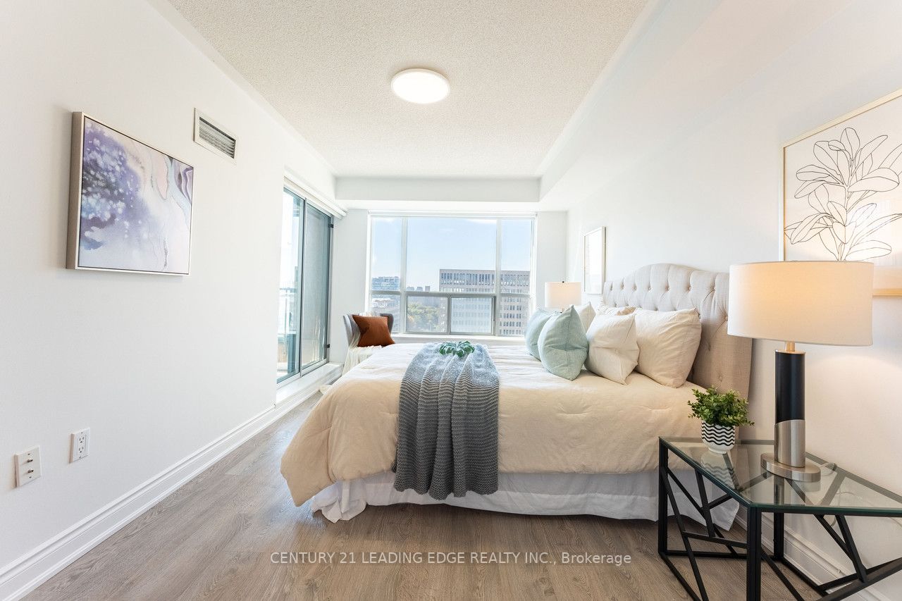 887 Bay St, #1508