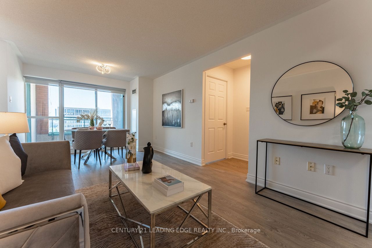 887 Bay St, #1508