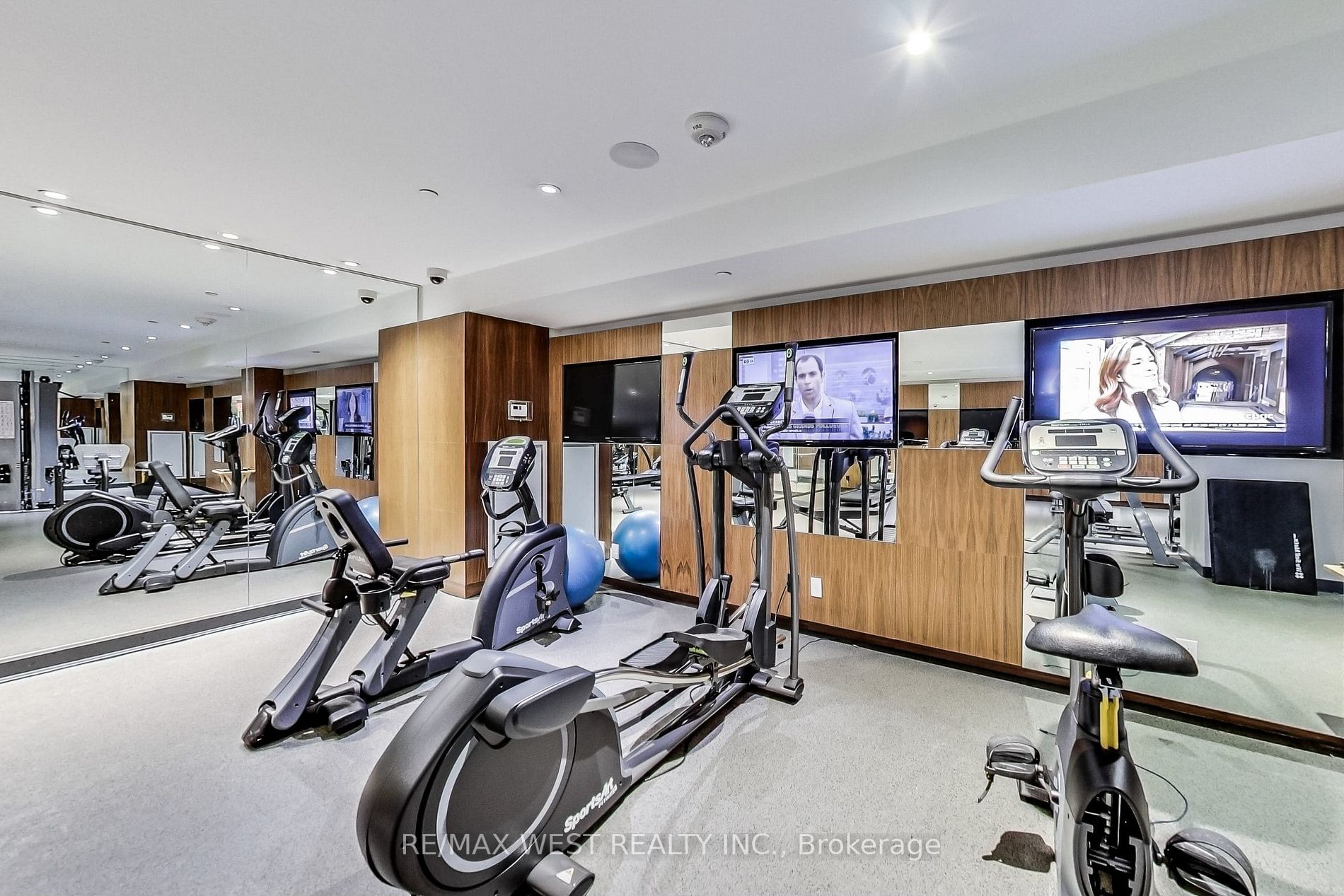 8 Mercer St, #1310