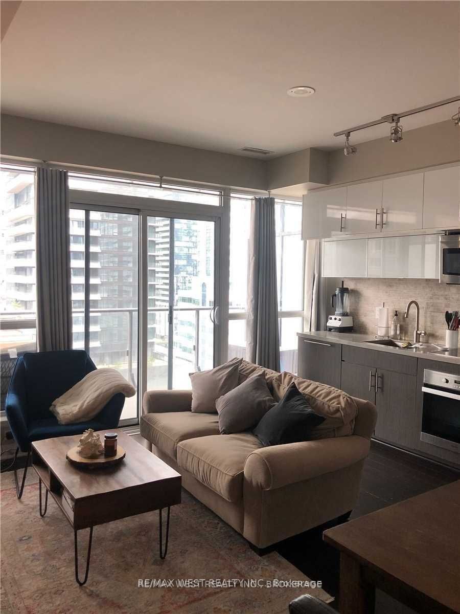 8 Mercer St, #1310