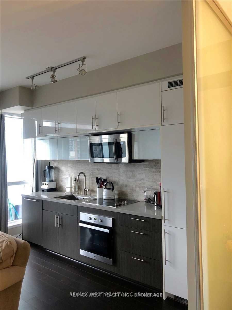 8 Mercer St, #1310