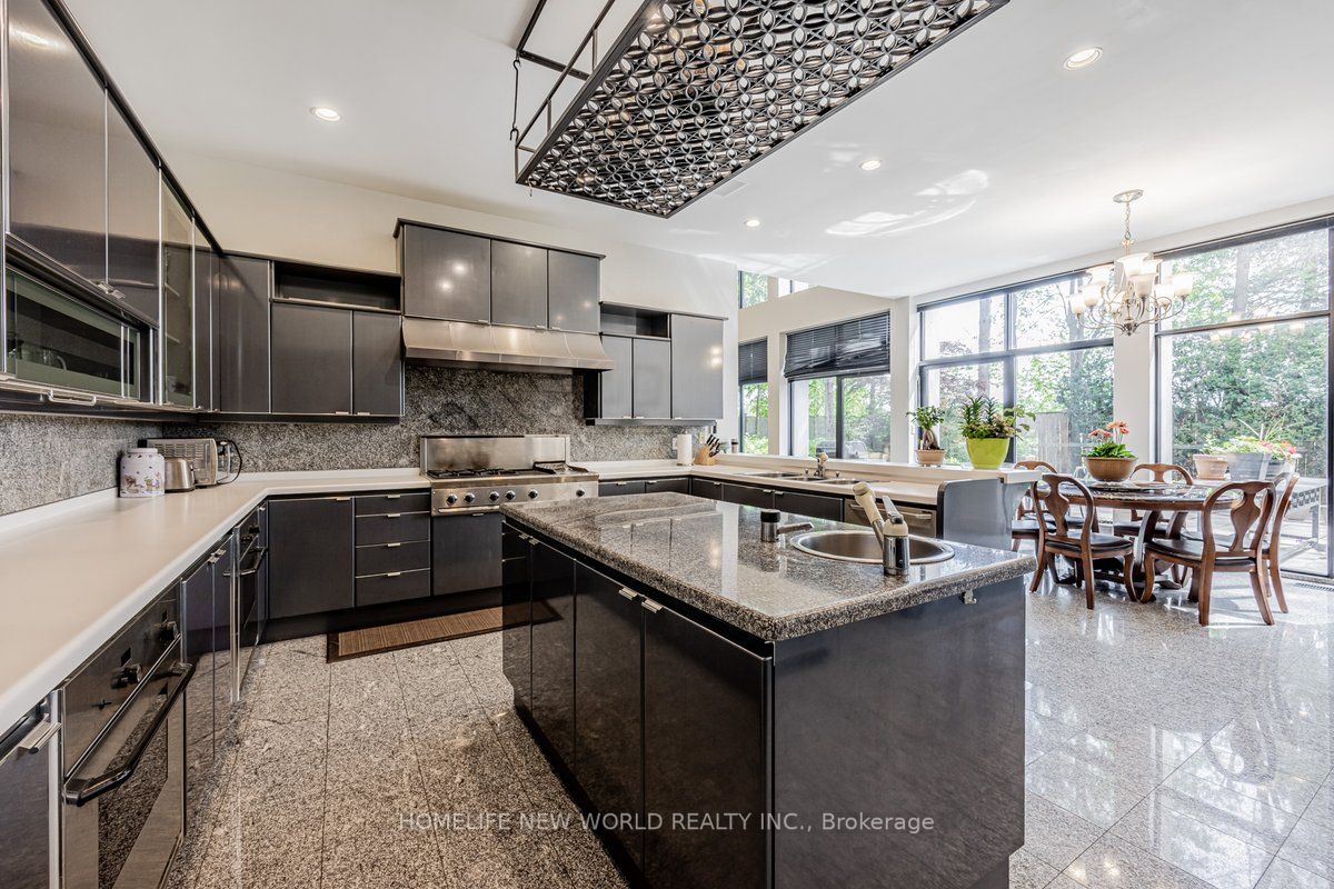 5 Abrams Pl