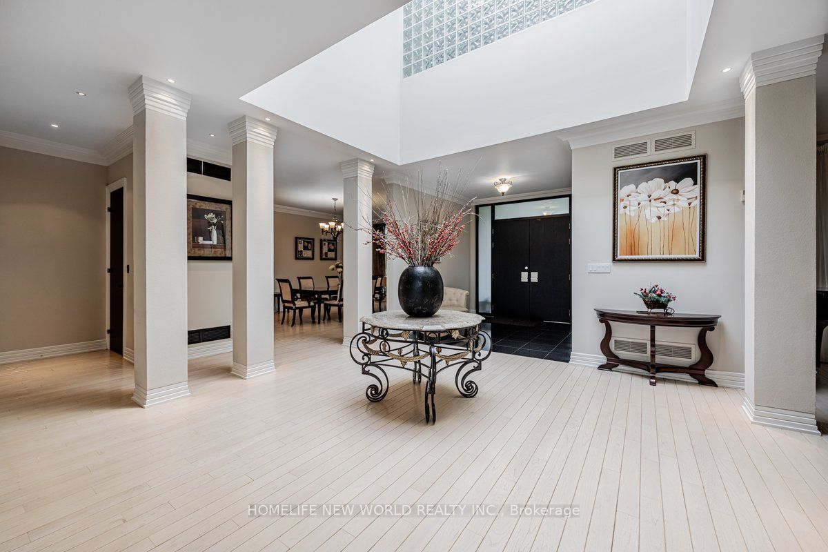 5 Abrams Pl