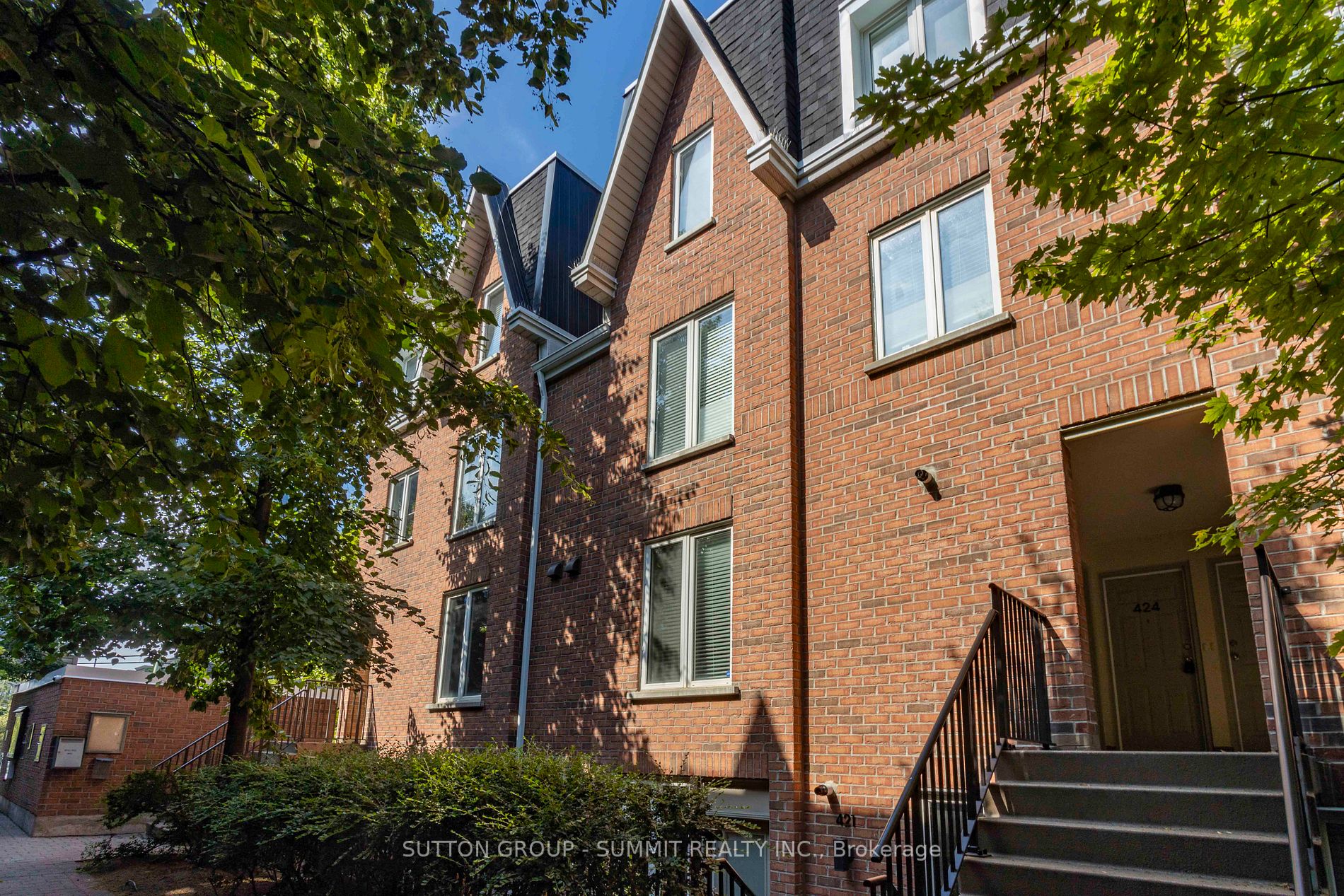 12 DOURO Street, #421