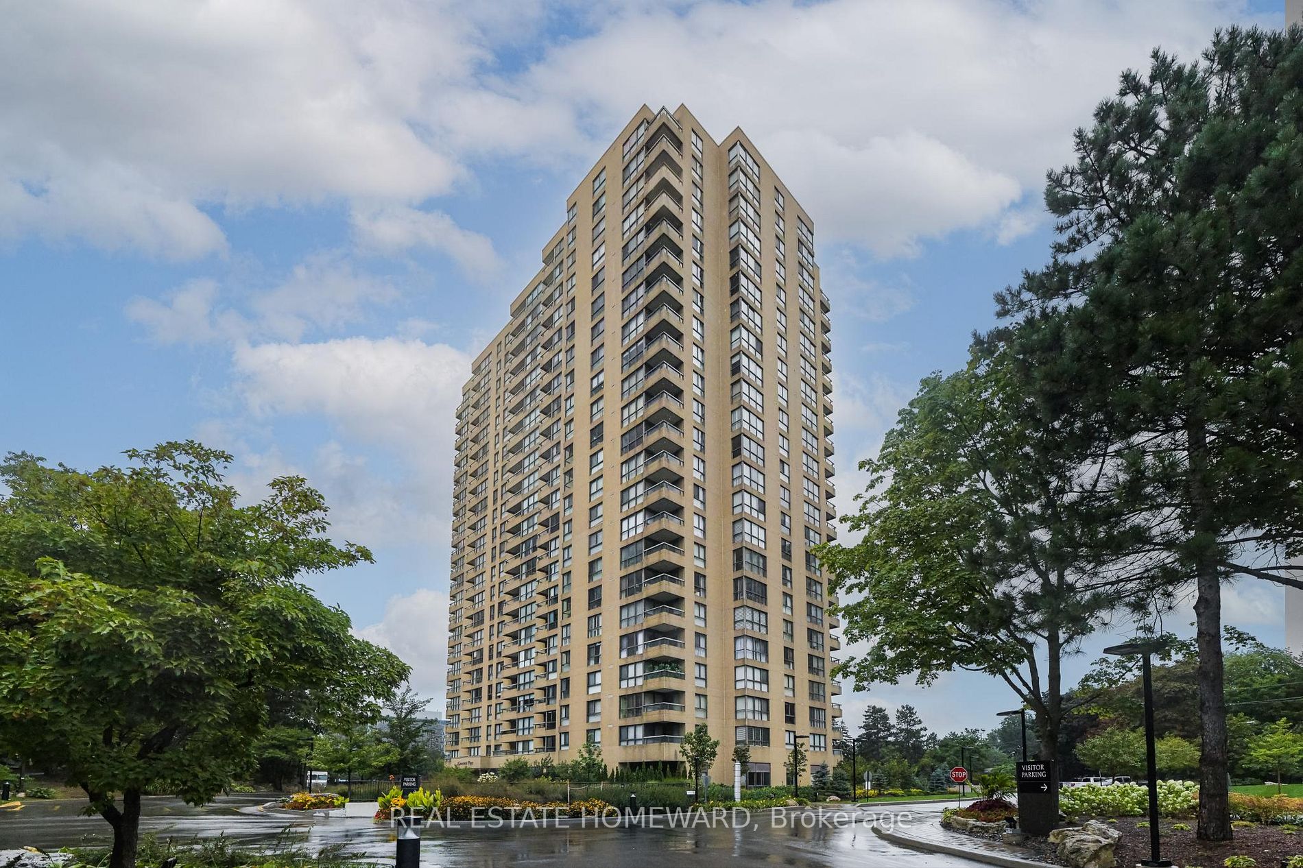 1 Concorde Pl, #1406