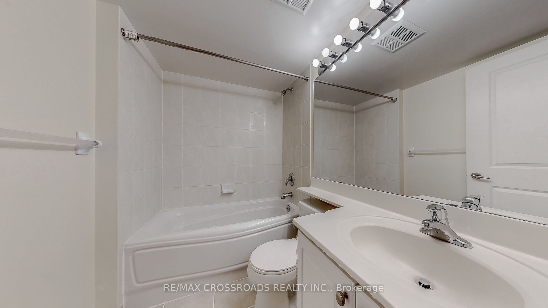 4978 Yonge St, #2110