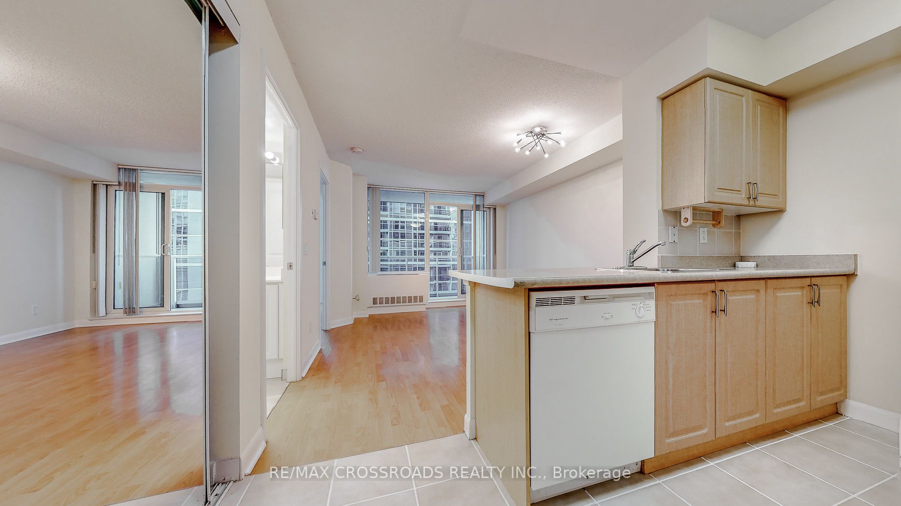 4978 Yonge St, #2110