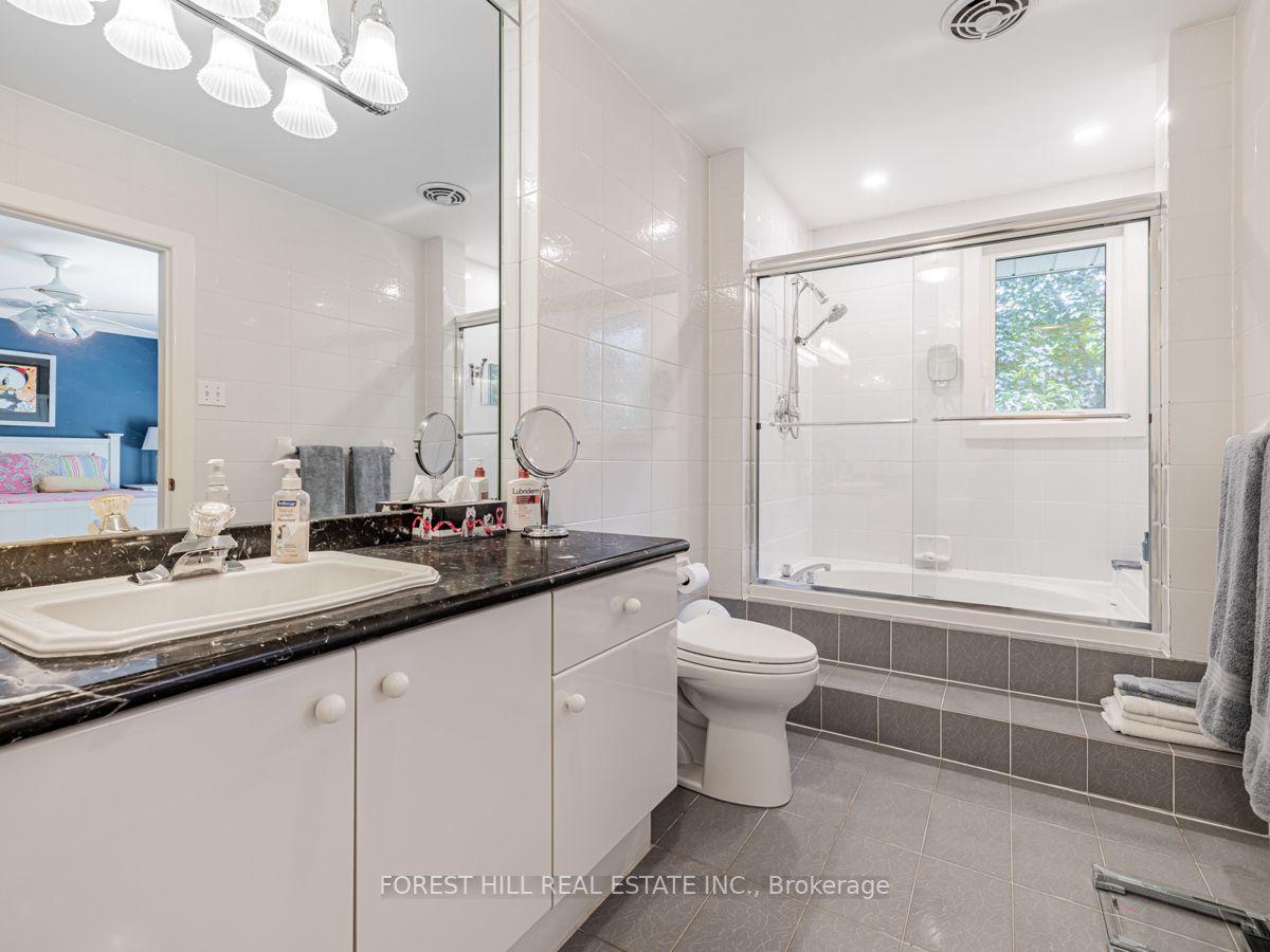 17 Harrison Rd