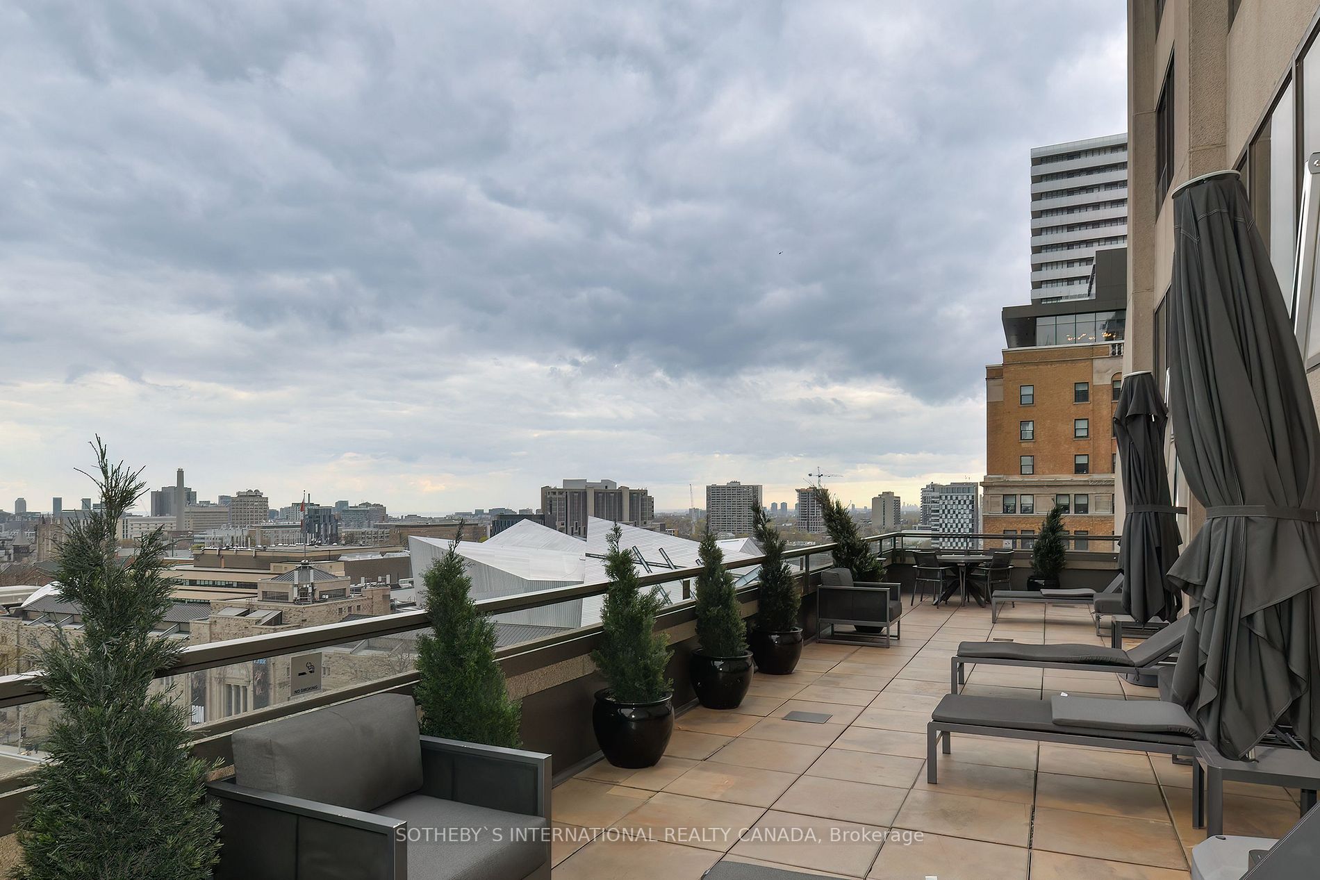 175 Cumberland St, #2008