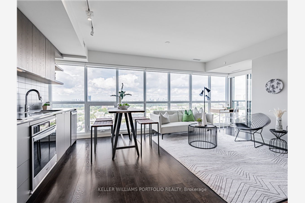 6 Sonic Way, Toronto