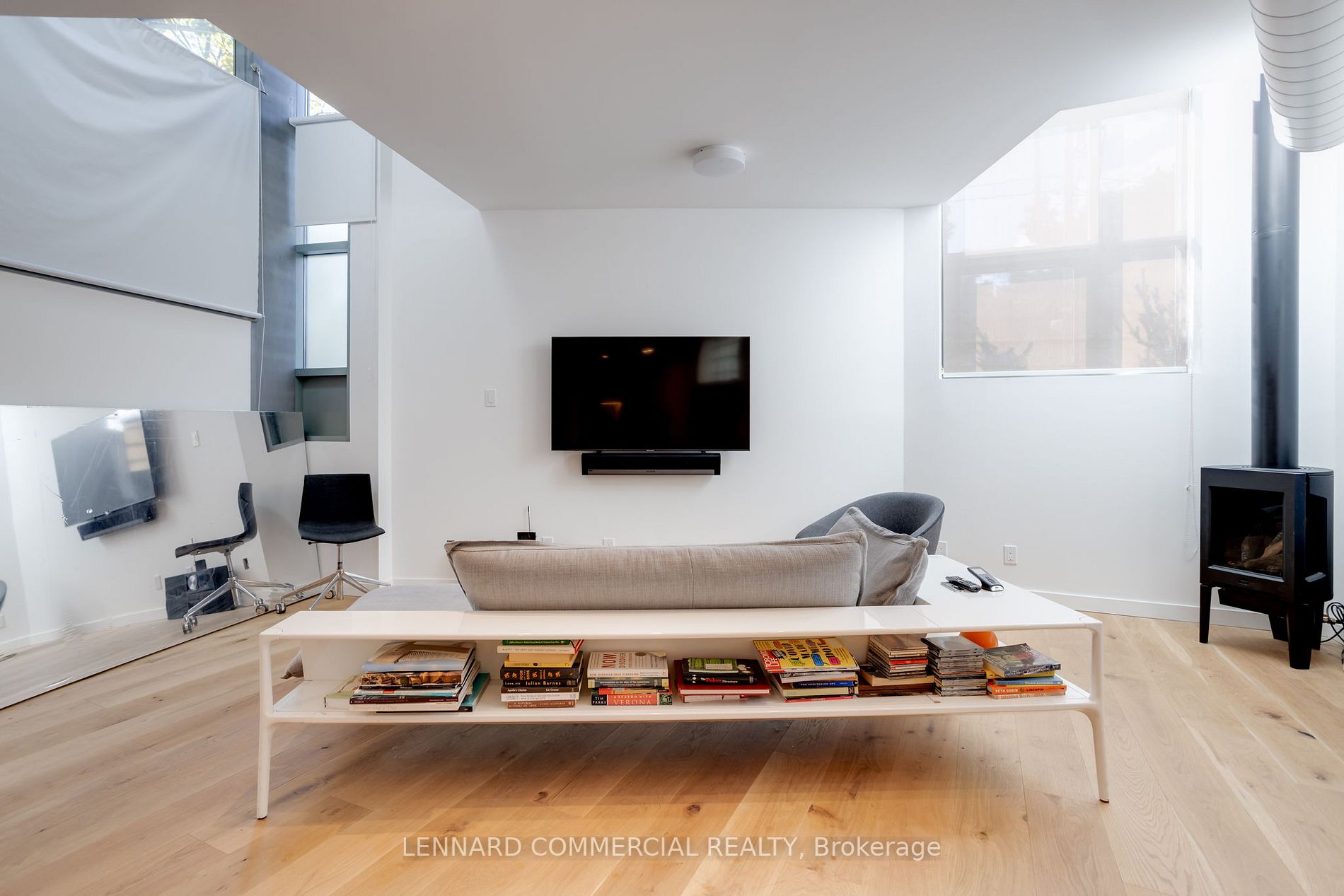 115 Walnut Ave