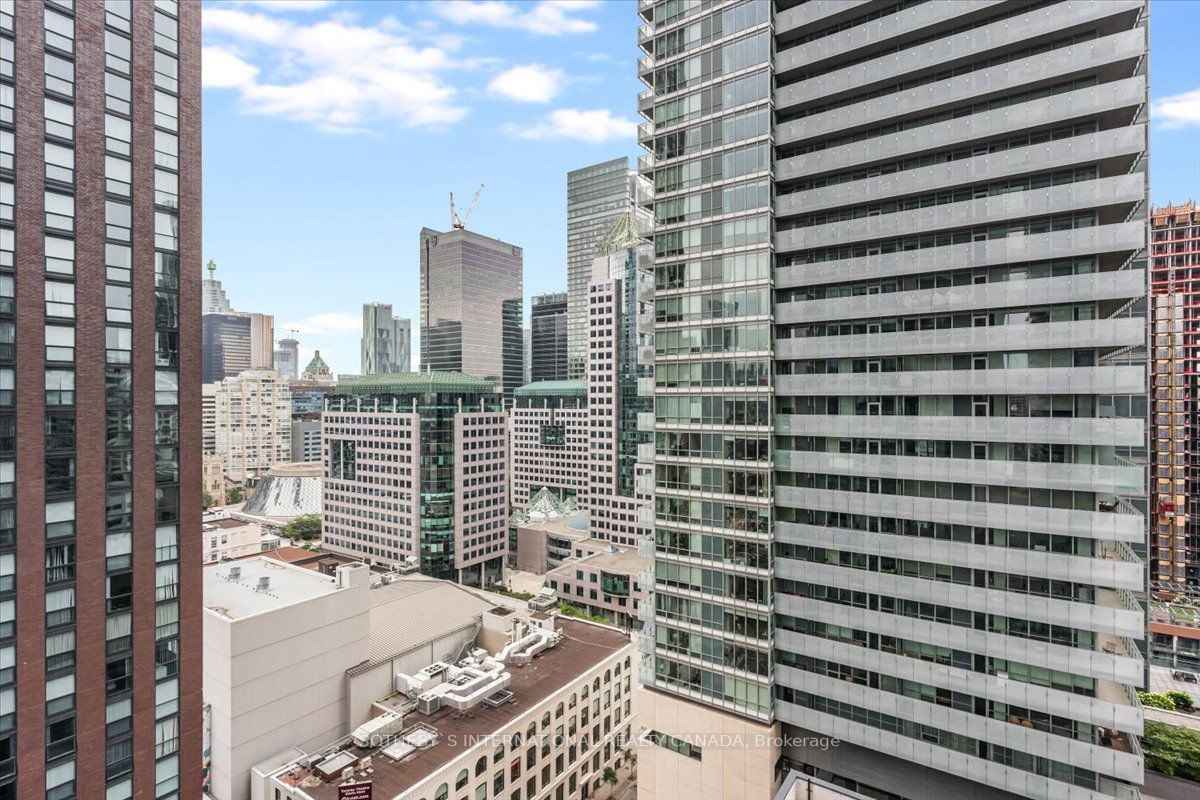 295 Adelaide St W, #2109
