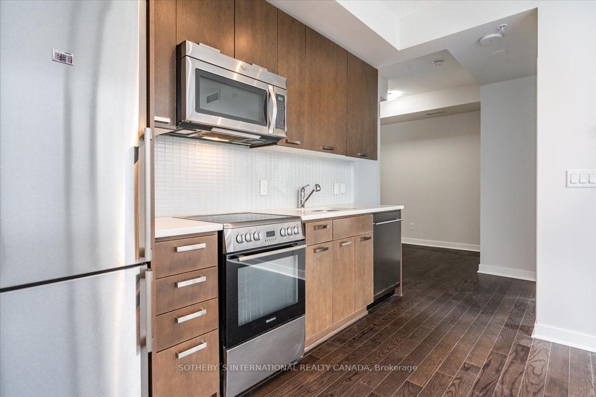 295 Adelaide St W, #2109
