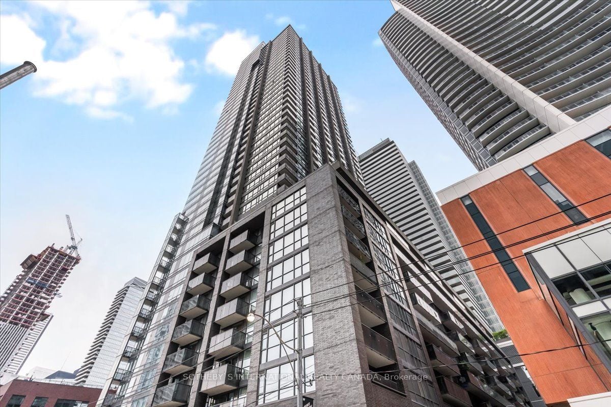 295 Adelaide St W, #2109