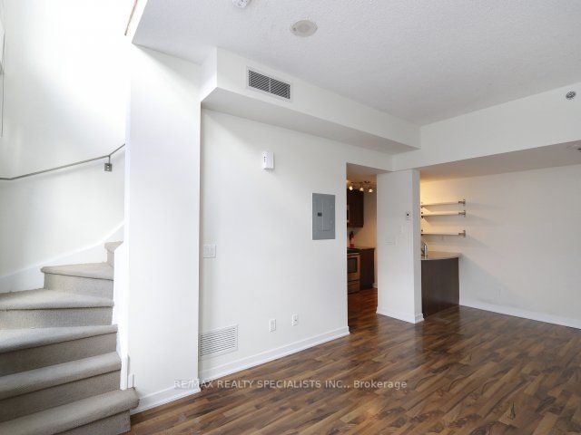57 East Liberty St, #Th 5