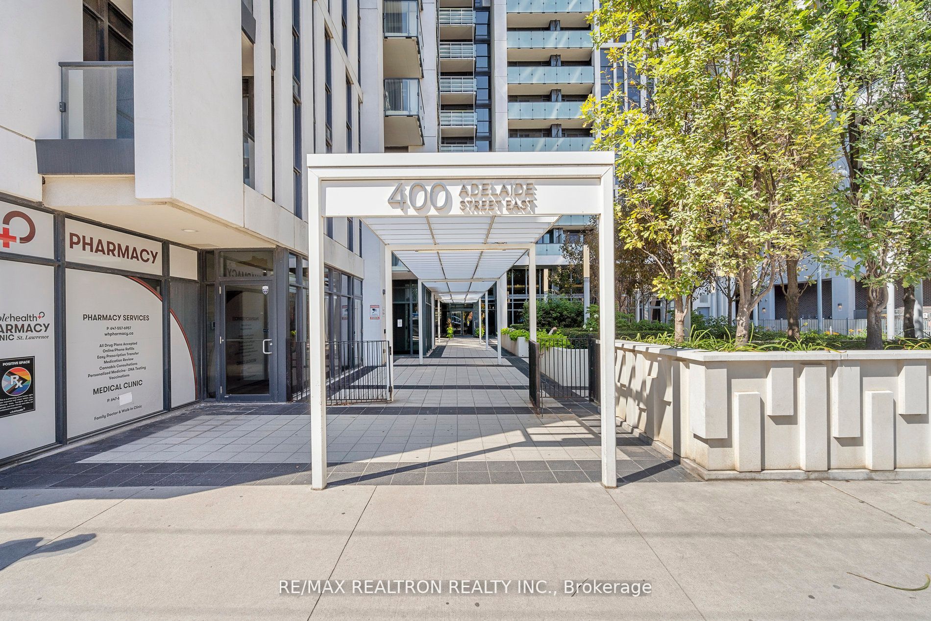 400 Adelaide St E, #306