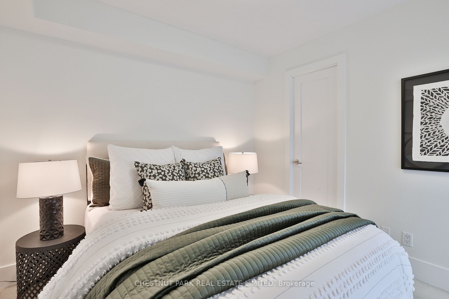 300 Front St W, #314