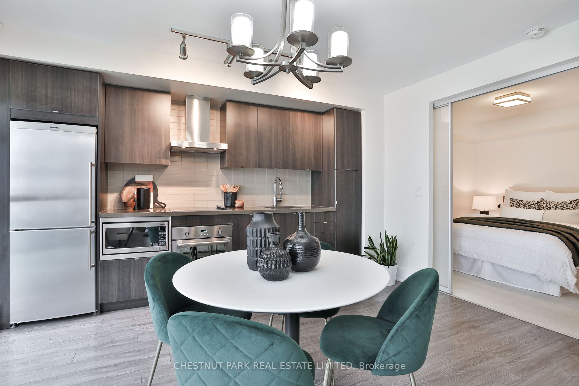 300 Front St W, #314