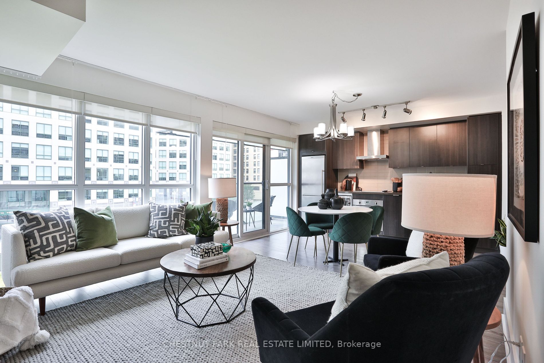 300 Front St W, #314