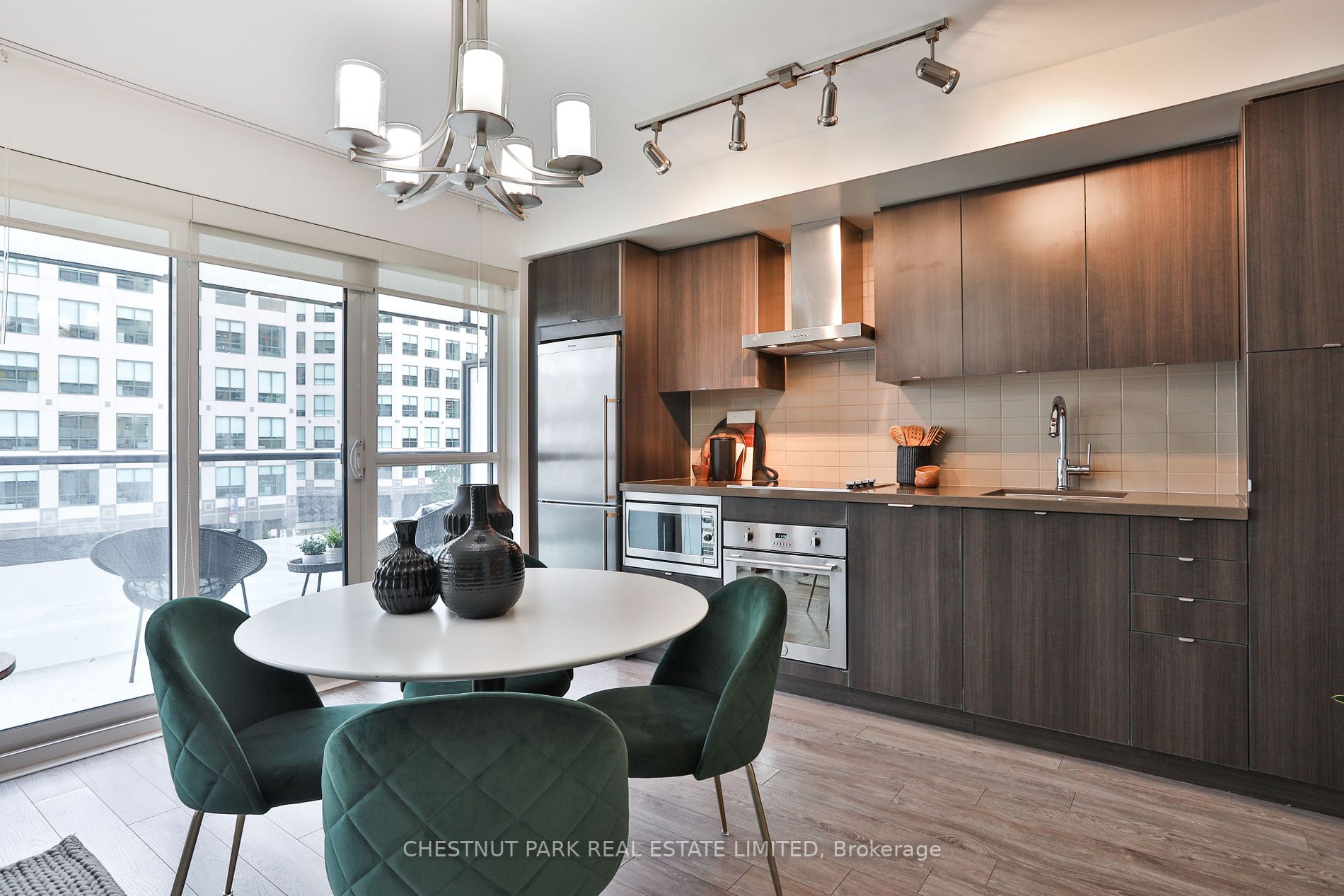 300 Front St W, #314