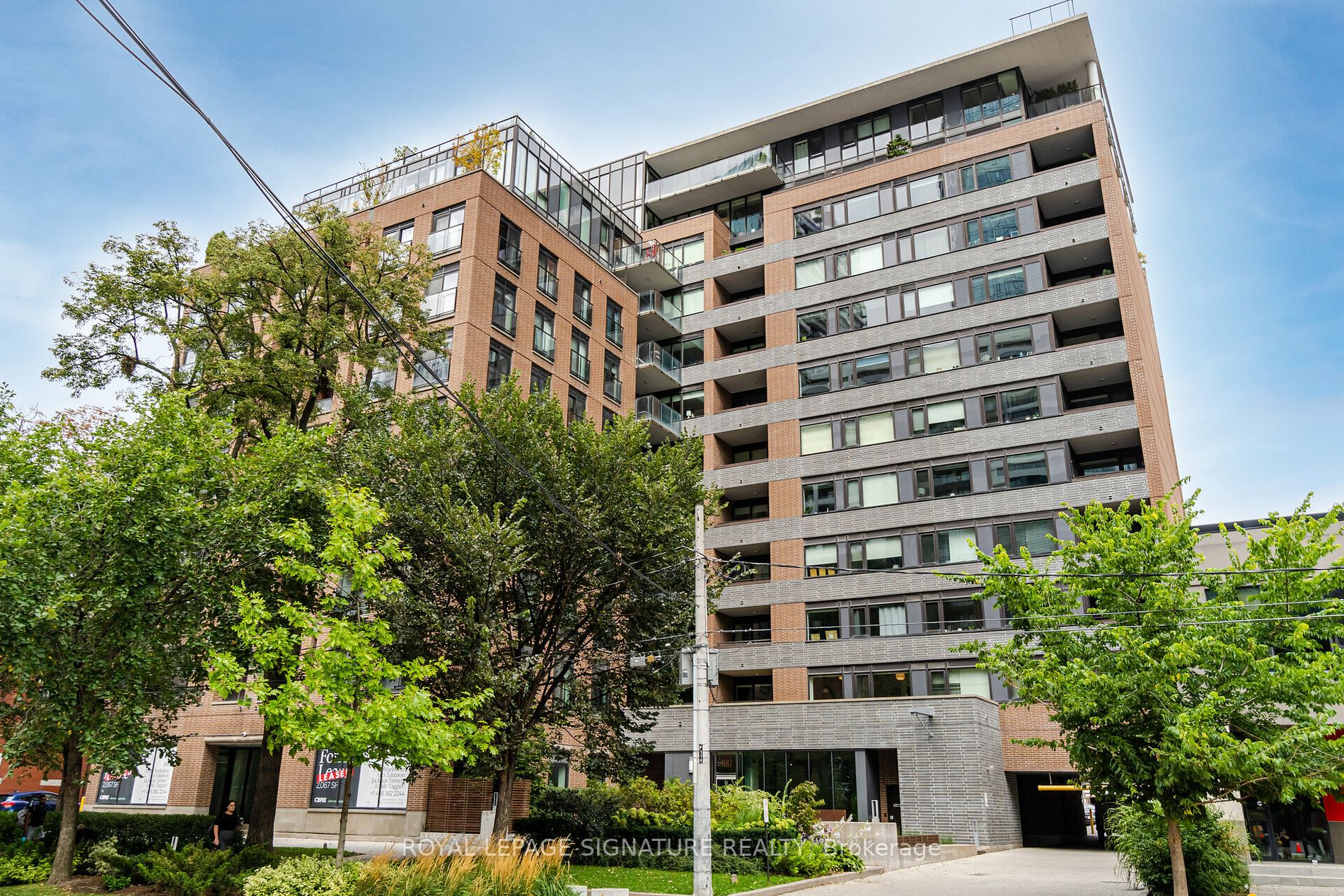 400 Wellington St W, #908