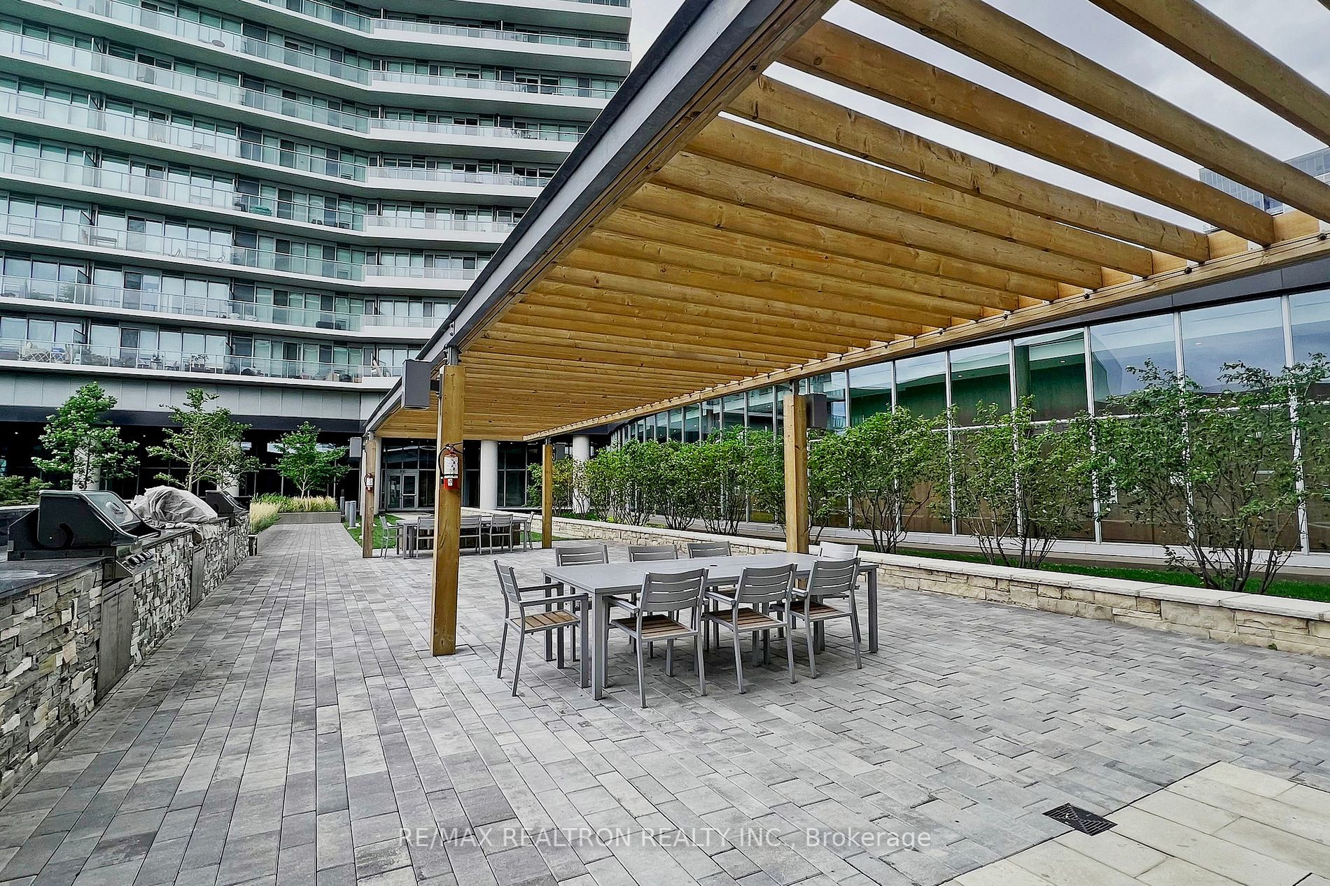 115 Mcmahon Dr, #2609
