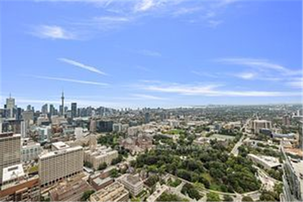 1080 Bay St, Toronto