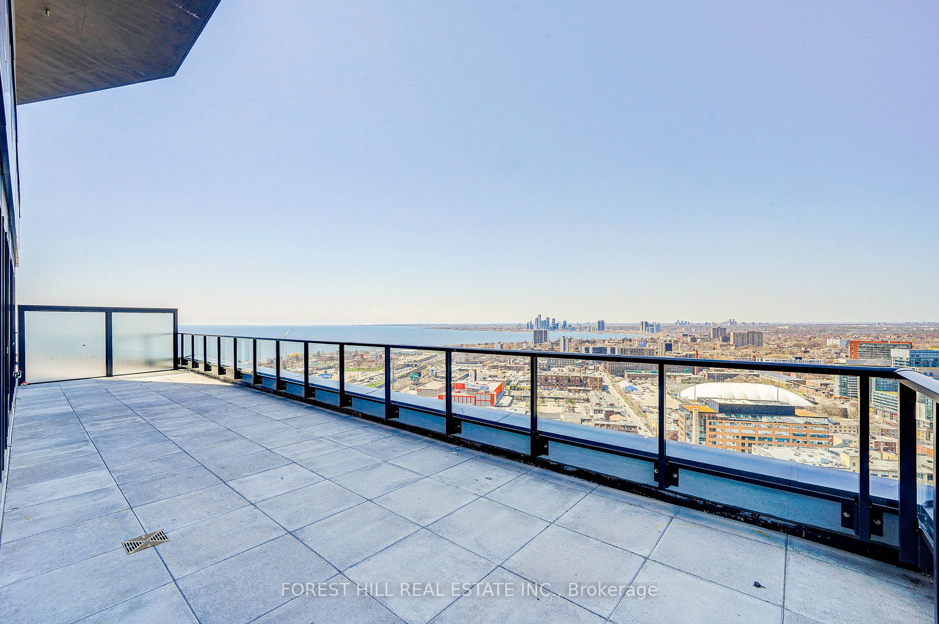 135 East Liberty St, #Ph 3