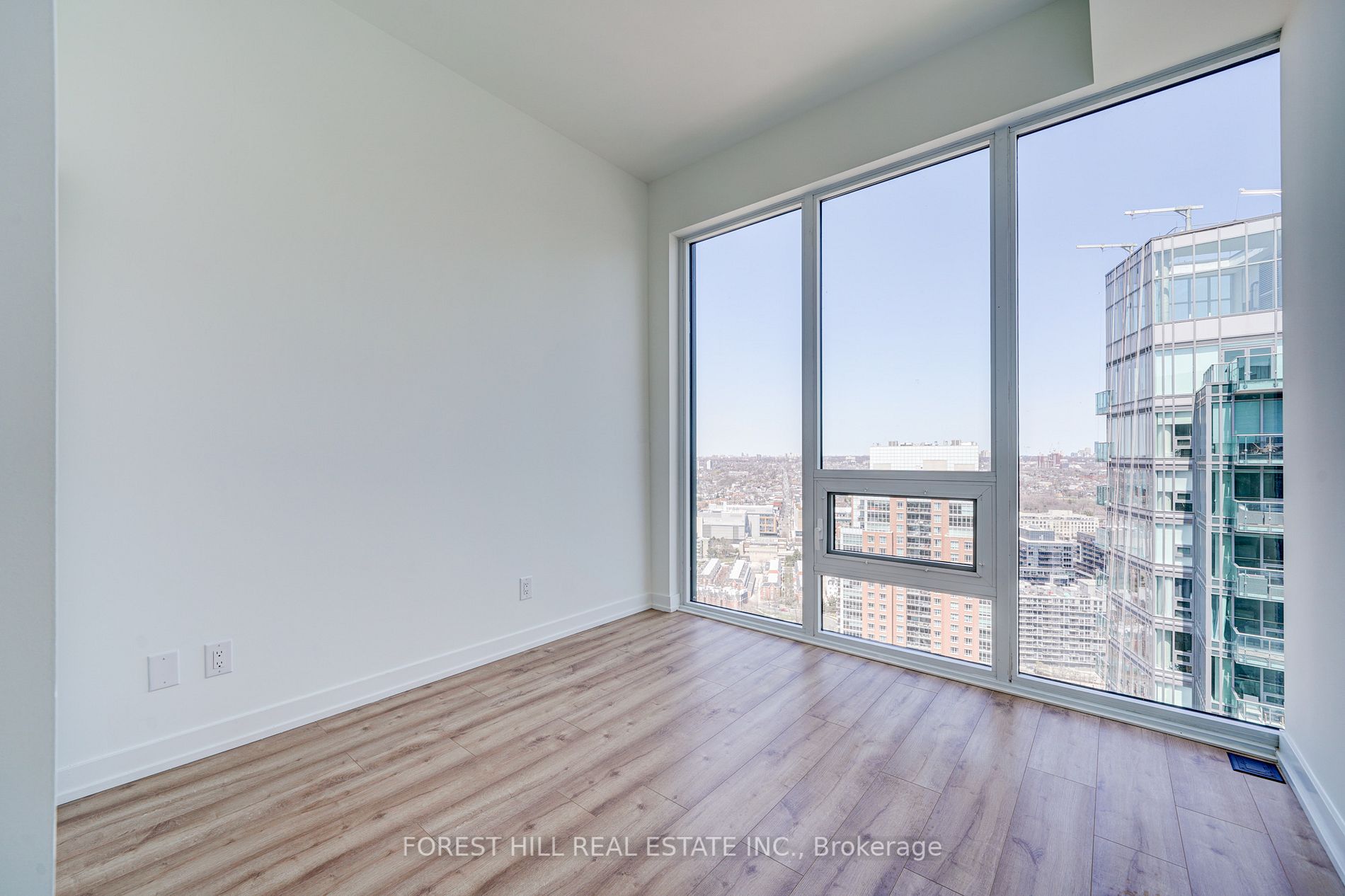 135 East Liberty St, #Ph 3