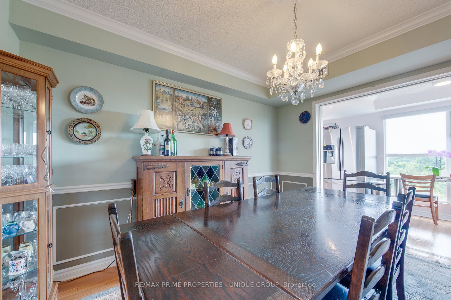18 Concorde Pl, #627