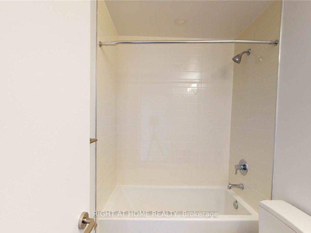 Listing C7000510 - Large Photo # 12