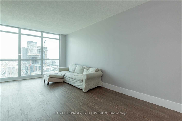 18 Yonge St, Toronto